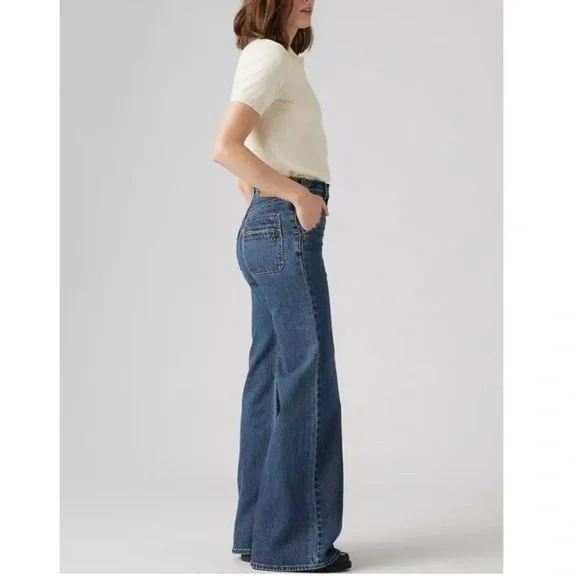 Levi's Ribcage  Bell Flared  Denim  Jeans - Picture 2 of 15